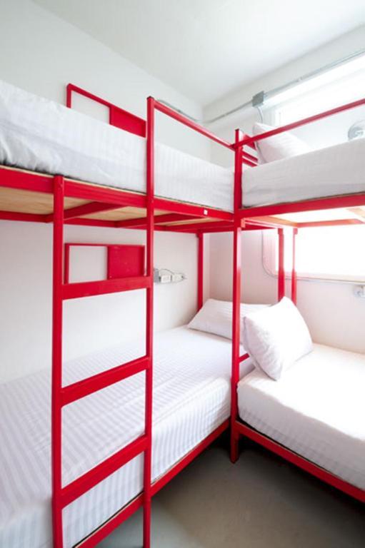 Jellybean Ezy Hostel Sathorn Bangkok Szoba fotó