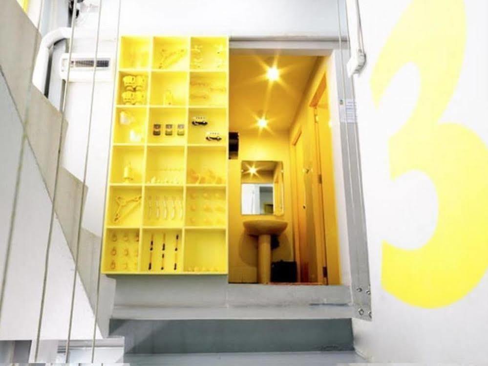 Jellybean Ezy Hostel Sathorn Bangkok Kültér fotó