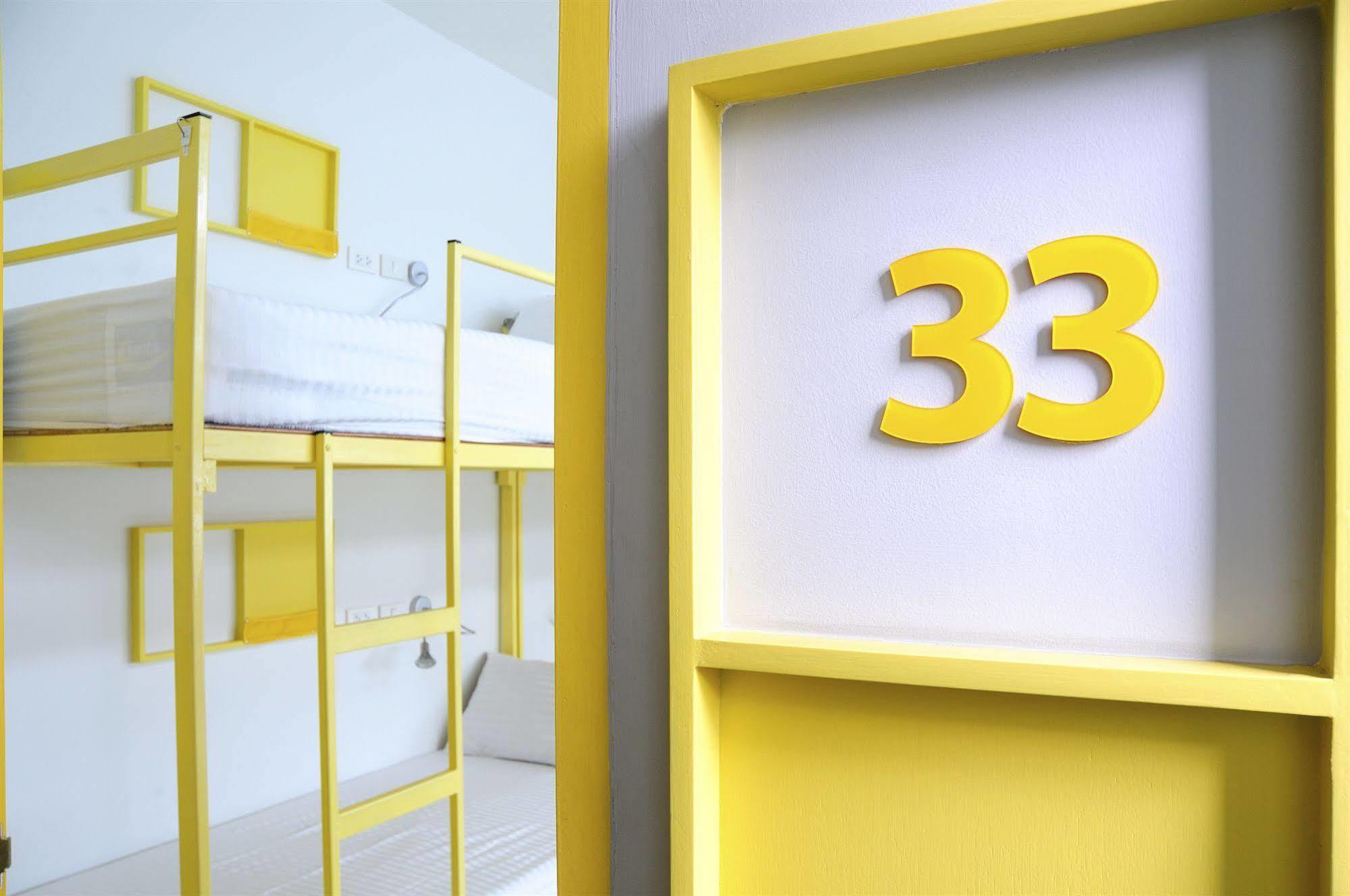 Jellybean Ezy Hostel Sathorn Bangkok Kültér fotó