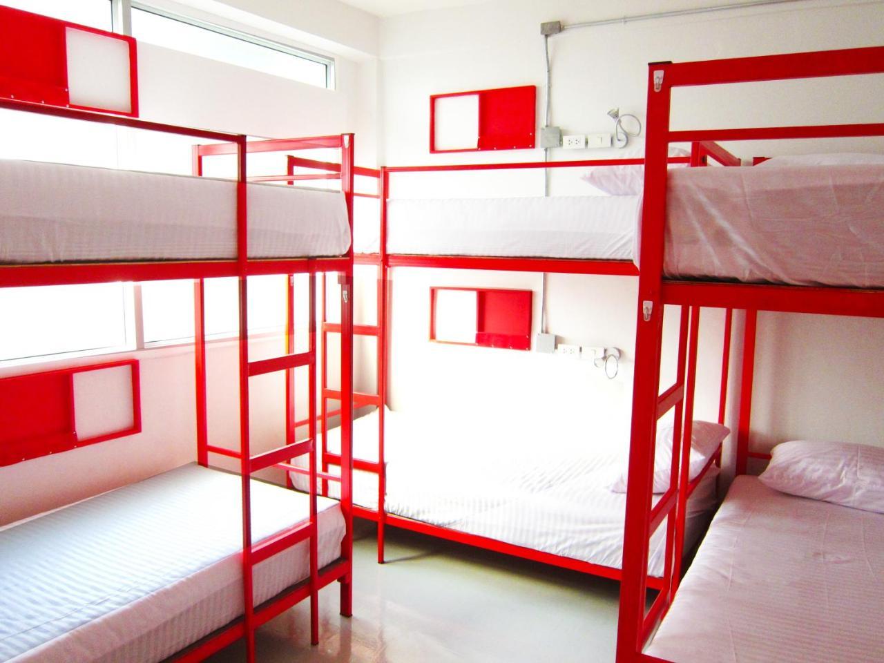 Jellybean Ezy Hostel Sathorn Bangkok Kültér fotó