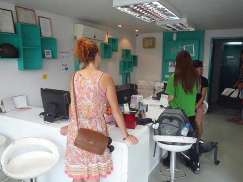 Jellybean Ezy Hostel Sathorn Bangkok Kültér fotó