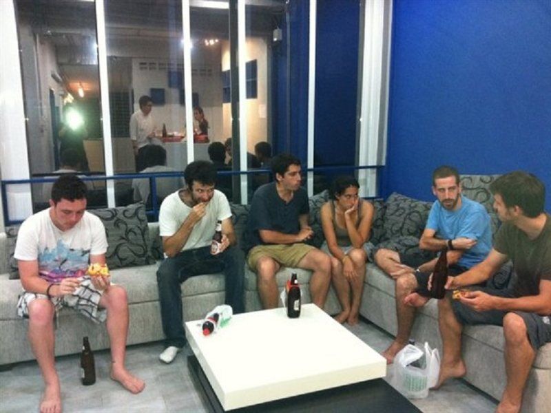 Jellybean Ezy Hostel Sathorn Bangkok Kültér fotó